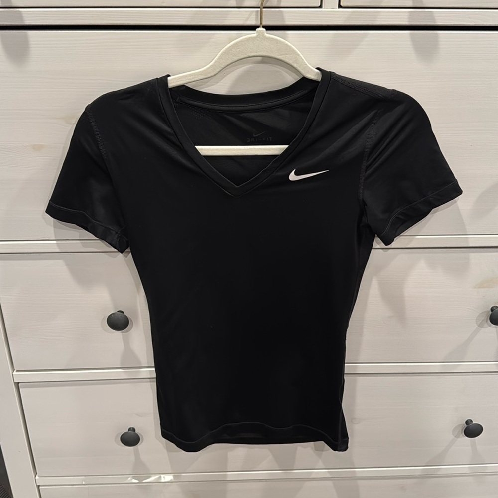 Nike short sleeve top